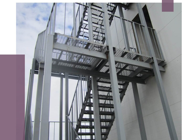 Монтаж пожарных лестниц в Санкте-Петербурге от 8077 руб.