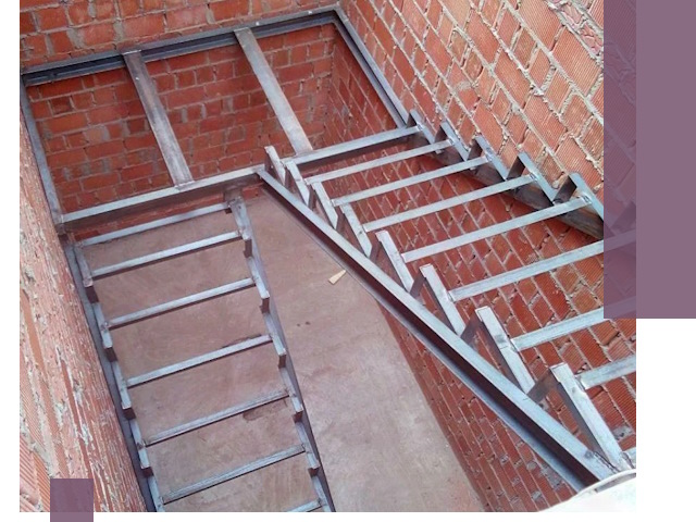 Монтаж металлических лестниц под ключ в Санкте-Петербурге быстро и качественно