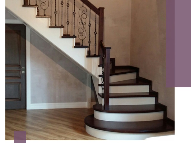 Изготовление Г-образных лестниц под ключ в Санкте-Петербурге