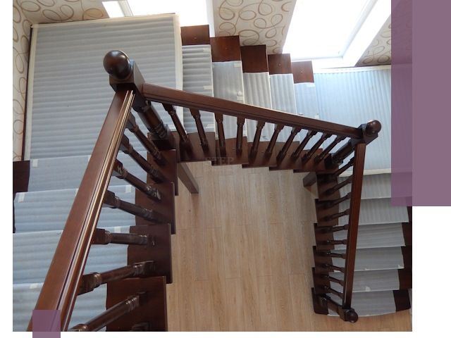 П-образные лестницы под ключ в Санкте-Петербурге — изготовление и монтаж