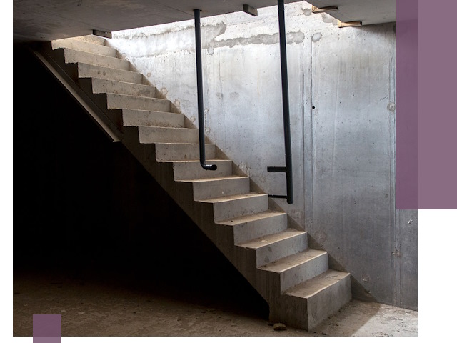 Изготовление и монтаж лестниц в подвале в Санкте-Петербурге