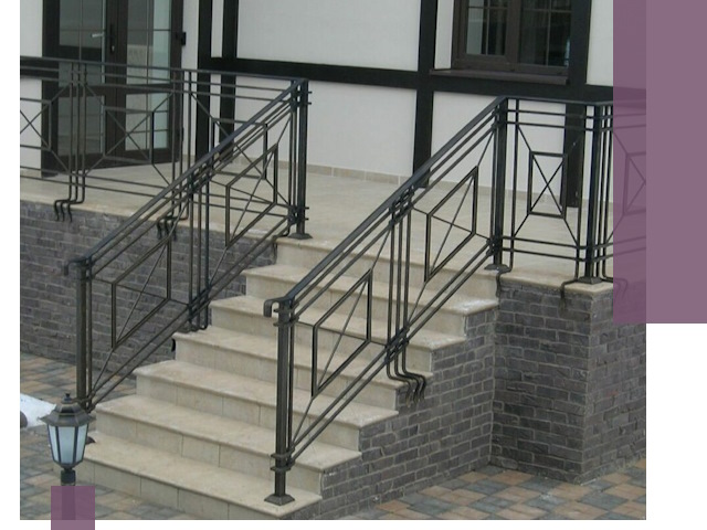 Перила для крыльца в Санкте-Петербурге — монтаж, изготовление и установка