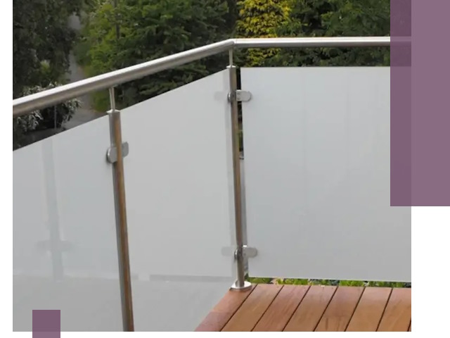 Алюминиевые парапеты для балконов и террас в Санкте-Петербурге