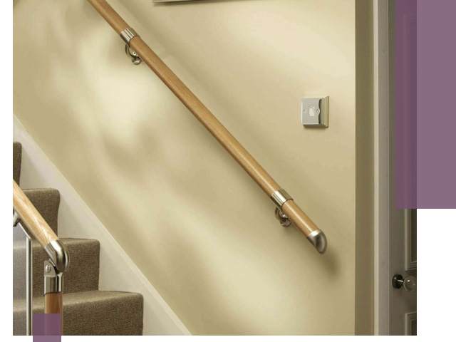 Монтаж пристенных поручней профессионально в Санкте-Петербурге